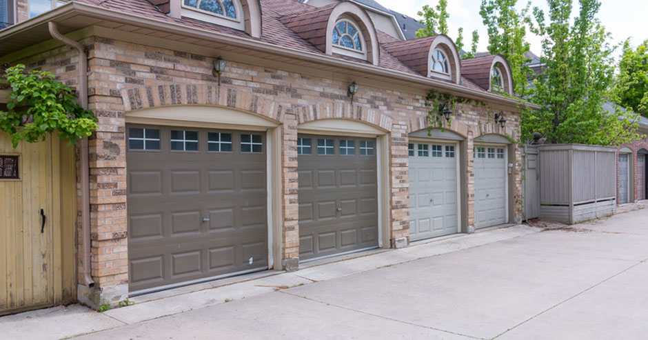 Broken garage door repair Closter